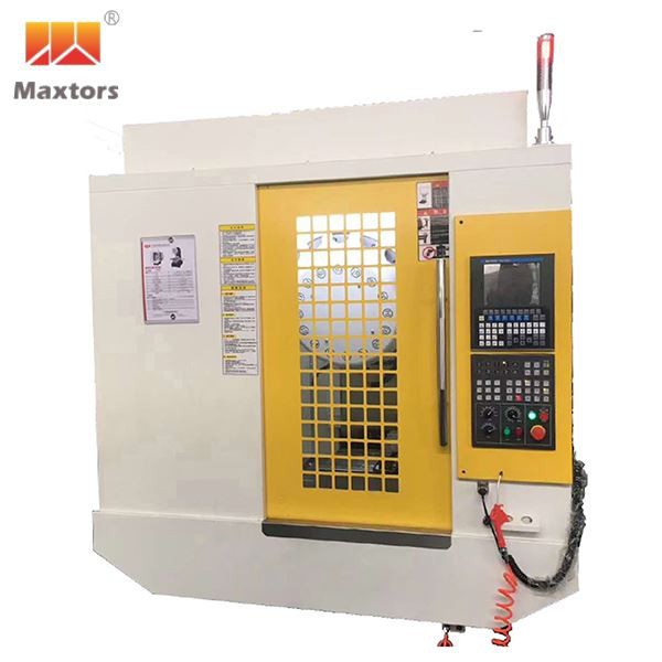 Свердлильний фрезерний верстат